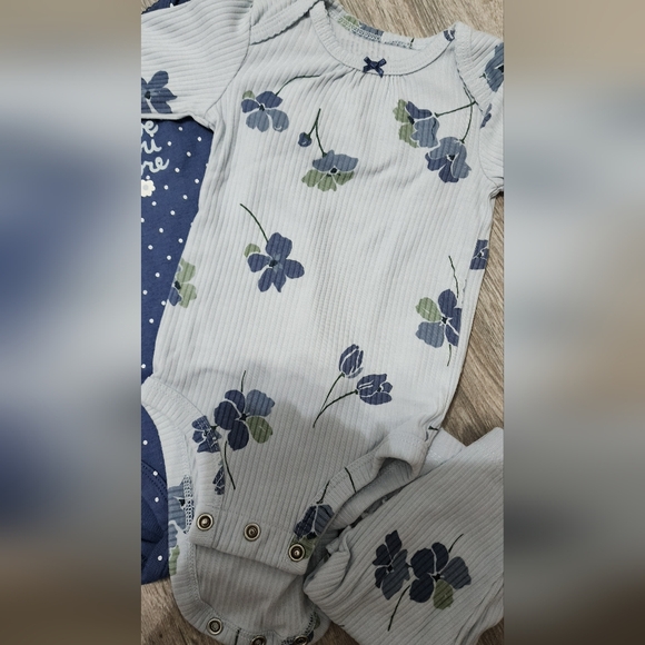 Matching set - Picture 2 of 4